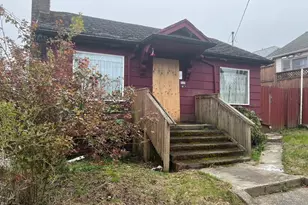 1111 NE 80th St, Seattle, WA 98115 - Photo 3