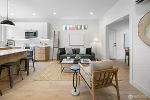 320 N 84th St, Seattle, WA 98103 - Photo 5