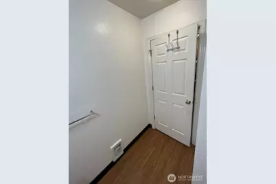 713 N Tower Avenue #A/B, Centralia, WA 98531 - Photo 7