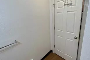 713 N Tower Ave, Centralia, WA 98531 - Photo 3