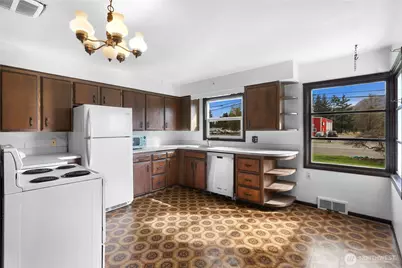 209 Nooksack Avenue, Nooksack, WA 98276 - Photo 19