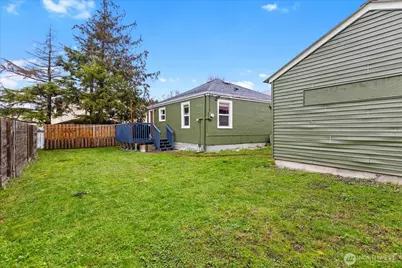 951 SE Dock Street, Oak Harbor, WA 98277 - Photo 17