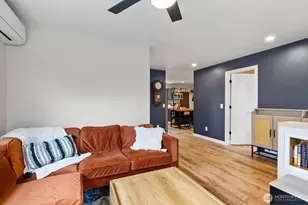 951 SE Dock St, Oak Harbor, WA 98277 - Photo 7