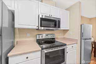 10824 SE 170th St, Renton, WA 98055 - Photo 13