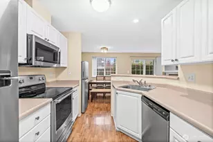 10824 SE 170th St, Renton, WA 98055 - Photo 13
