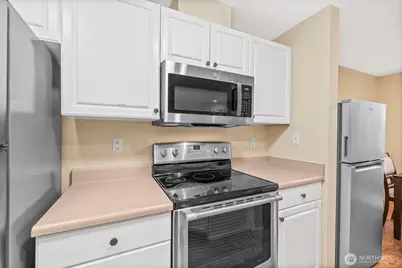 10824 SE 170th Street #B103, Renton, WA 98055 - Photo 13