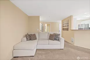 10824 SE 170th St, Renton, WA 98055 - Photo 9