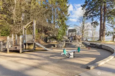 8411 48th Avenue S, Seattle, WA 98118 - Photo 35