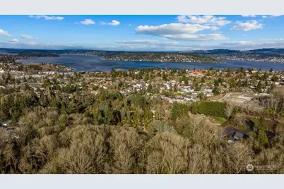 8411 48th Avenue S, Seattle, WA 98118 - Photo 31