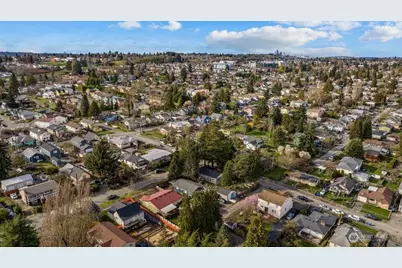 8411 48th Avenue S, Seattle, WA 98118 - Photo 29