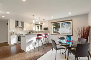 24827 13th Ave S, Des Moines, WA 98198 - Photo 9