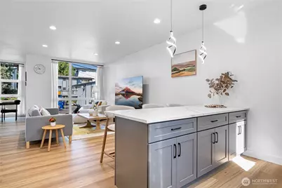 8522 23rd Avenue NE, Seattle, WA 98115 - Photo 11