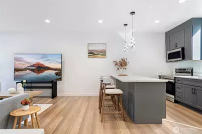 8522 23rd Avenue NE, Seattle, WA 98115 - Photo 7