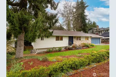 19321 Kenlake Place NE, Kenmore, WA 98028 - Photo 31