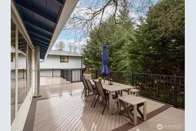 19321 Kenlake Place NE, Kenmore, WA 98028 - Photo 27