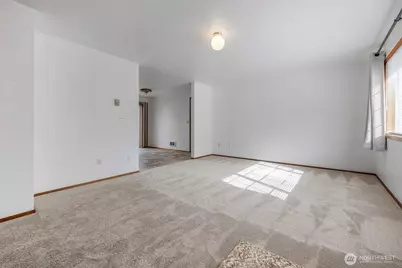 27203 Church Creek Loop NW, Stanwood, WA 98292 - Photo 3