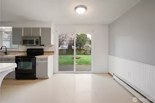 359 Douglas St, Longview, WA 98632 - Photo 13