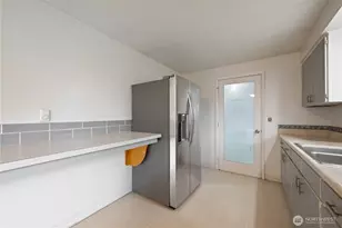 359 Douglas St, Longview, WA 98632 - Photo 15