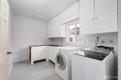 359 Douglas Street, Longview, WA 98632 - Photo 17