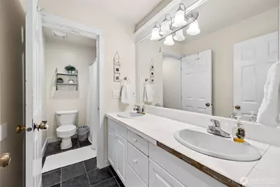 3630 Spyglass Drive NE, Tacoma, WA 98422 - Photo 11