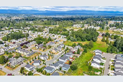 8312 8th Place SE, Lake Stevens, WA 98258 - Photo 3