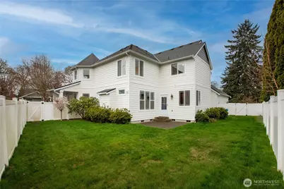 2194 Forrest Place, DuPont, WA 98327 - Photo 35