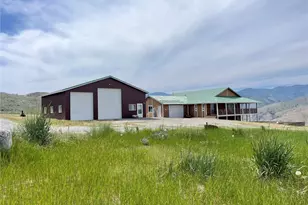 29 Barn Dance Dr, Pateros, WA 98846 - Photo 3