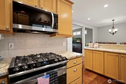 15650 NE 95th Way #71, Redmond, WA 98052 - Photo 13