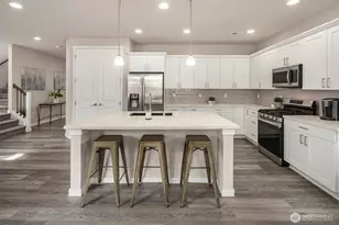 7629 61st Dr NE, Marysville, WA 98270 - Photo 9