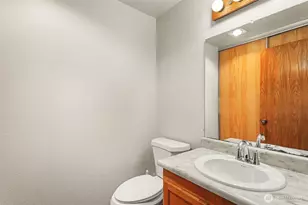 2417 S 222nd St, Des Moines, WA 98198 - Photo 17