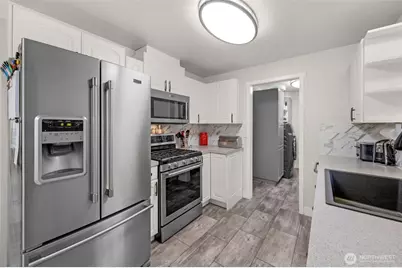 7818 56th Drive NE, Marysville, WA 98270 - Photo 7