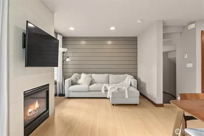 4005 7th Avenue NE, Seattle, WA 98105 - Photo 7