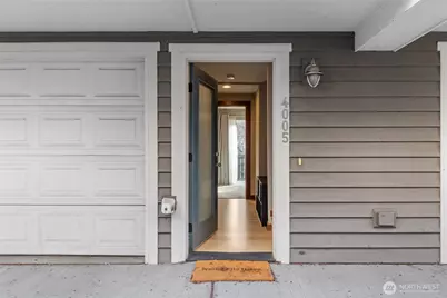 4005 7th Avenue NE, Seattle, WA 98105 - Photo 3
