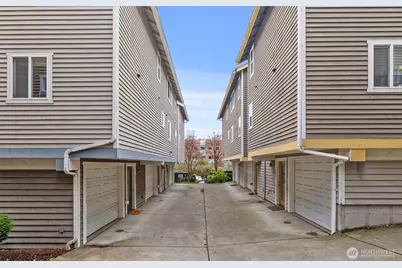 4005 7th Avenue NE, Seattle, WA 98105 - Photo 33