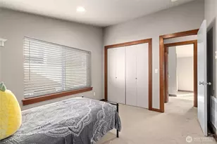 4005 7th Ave NE, Seattle, WA 98105 - Photo 21