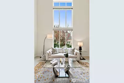 6731 161st Avenue SE #B, Bellevue, WA 98006 - Photo 5