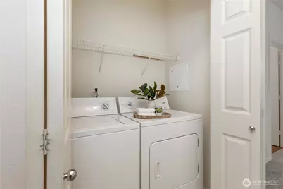 12530 Admiralty Way #H102, Everett, WA 98204 - Photo 31