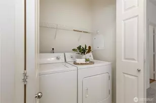 12530 Admiralty Way, Everett, WA 98204 - Photo 31