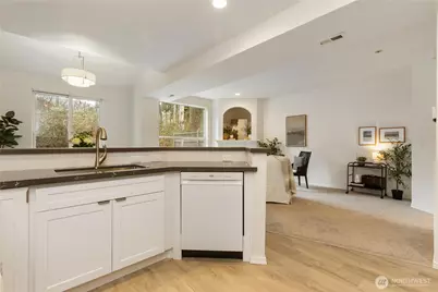 12530 Admiralty Way #H102, Everett, WA 98204 - Photo 13