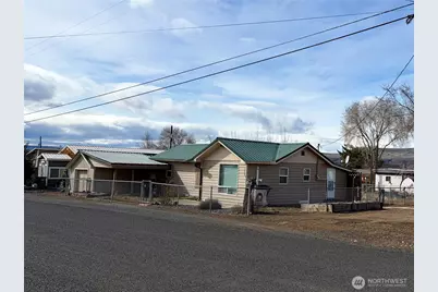 10388 Largent Street NE, Coulee City, WA 99115 - Photo 23