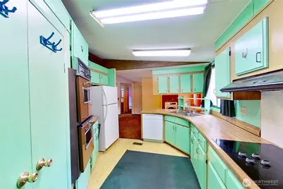 5024 156th Street SE, Bothell, WA 98012 - Photo 9