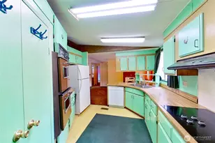 5024 156th St SE, Bothell, WA 98012 - Photo 9