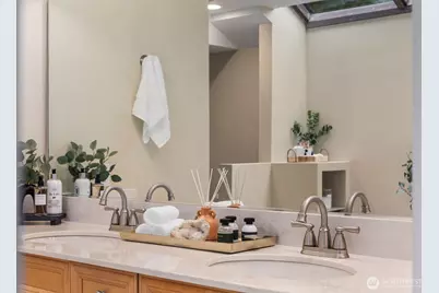 22720 NE 46th Street, Redmond, WA 98053 - Photo 27