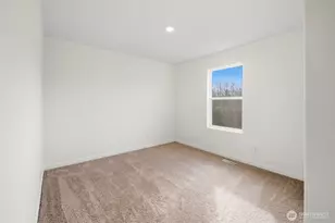 11948 64th St E, Puyallup, WA 98372 - Photo 27