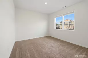 11948 64th St E, Puyallup, WA 98372 - Photo 15