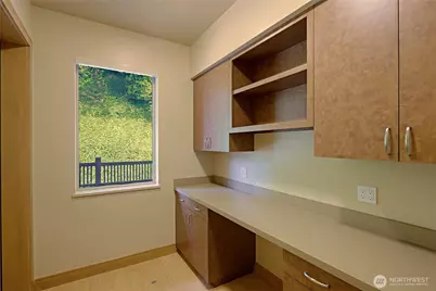 12701 Standring Lane SW, Burien, WA 98146 - Photo 31