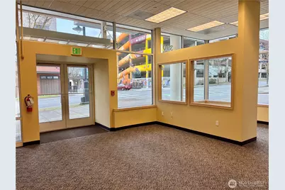 390 Washington Avenue, Bremerton, WA 98337 - Photo 9