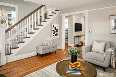 4422 Montana Circle W, Seattle, WA 98199 - Photo 5