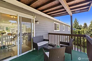 2802 NE 23rd Pl, Renton, WA 98056 - Photo 17