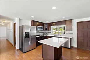 2802 NE 23rd Pl, Renton, WA 98056 - Photo 19